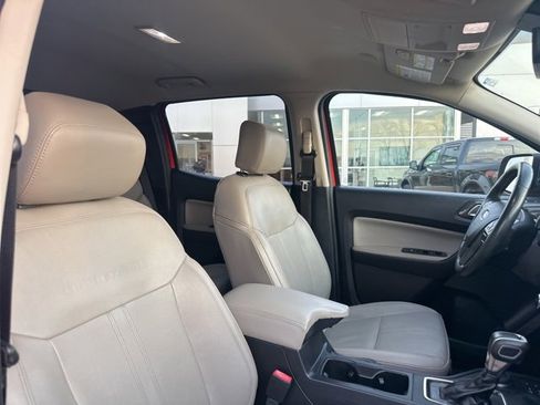 Used 2019 Ford Ranger Lariat w/ Equipment Group 501A Mid image 8