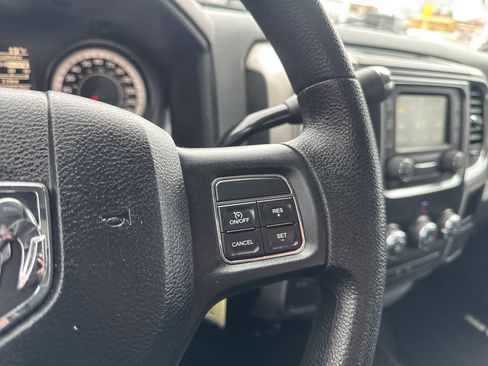 Used 2016 RAM 2500 SLT image 19