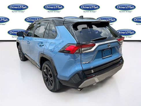 Used 2024 Toyota RAV4 XSE w/ Weather Package AWD/4WD image 5