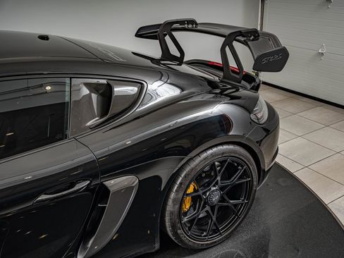 Certified 2024 Porsche 718 Cayman GT4 RS RWD image 35