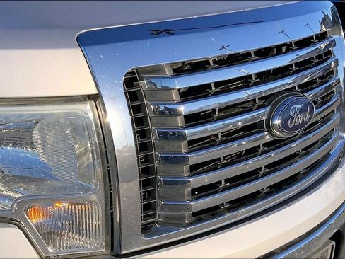 Used 2012 Ford F150 XLT w/ XLT Chrome Pkg image 27