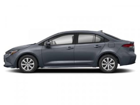 Used 2026 Toyota Corolla LE image 3