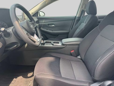 Used 2024 Nissan Sentra SV FWD image 14