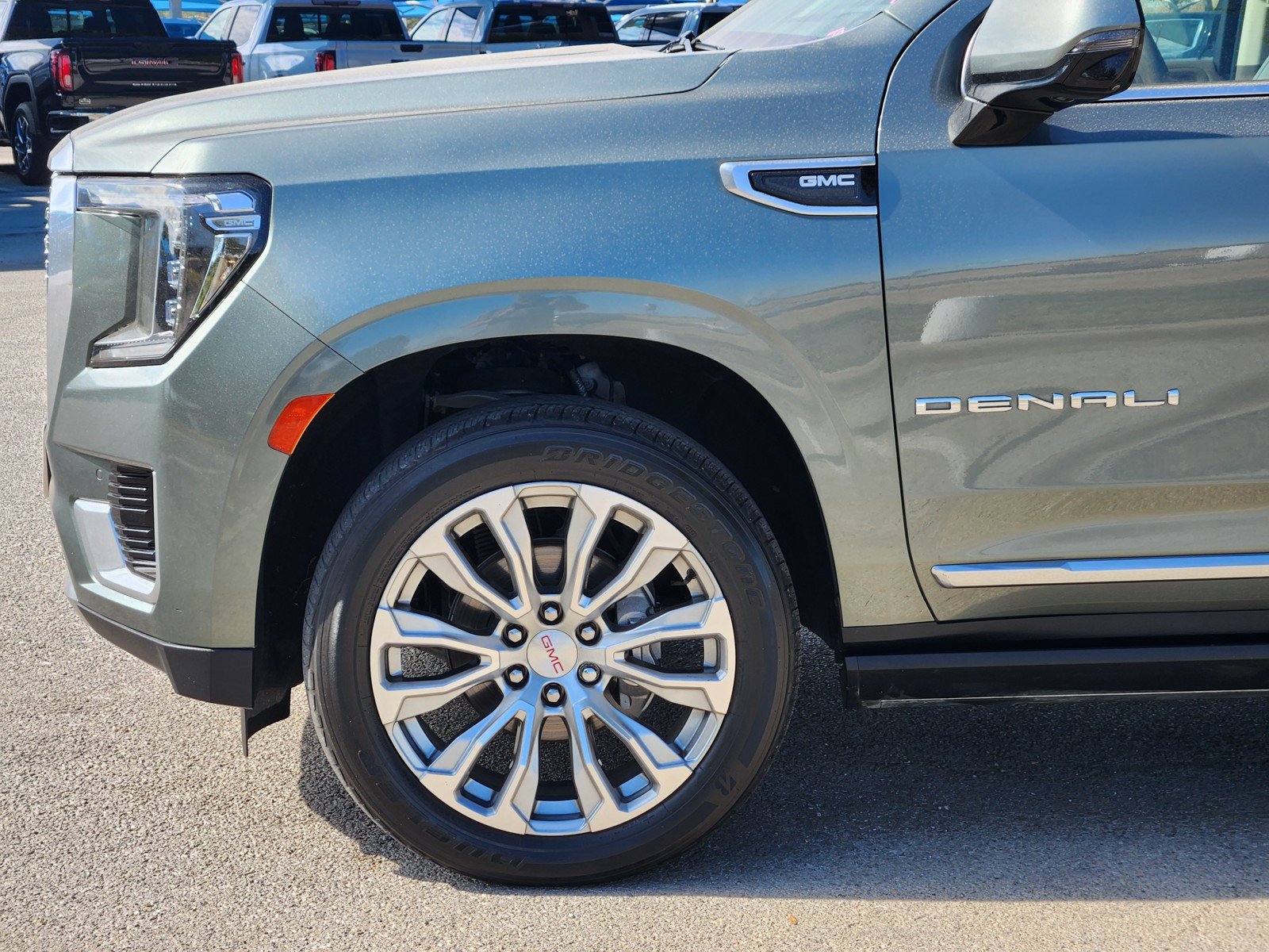 Used 2023 GMC Yukon Denali w/ Max Trailering Package AWD/4WD image 29