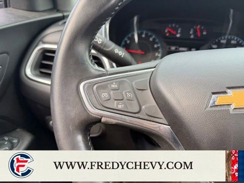Used 2018 Chevrolet Equinox LT FWD image 29
