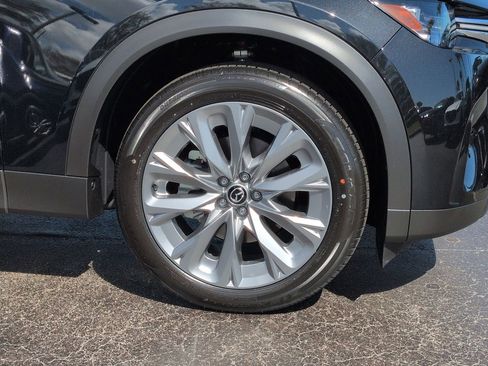 New 2026 MAZDA CX-90 Plug-In Hybrid w/ Preferred image 11