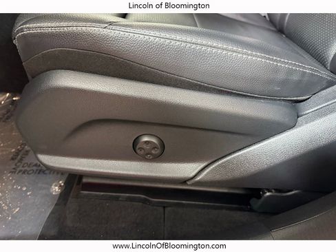 Used 2022 Mercedes-Benz GLC 300 4MATIC image 18