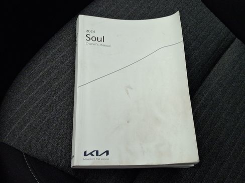 Used 2024 Kia Soul EX FWD image 27