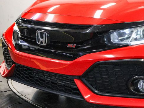 Used 2019 Honda Civic Si image 8