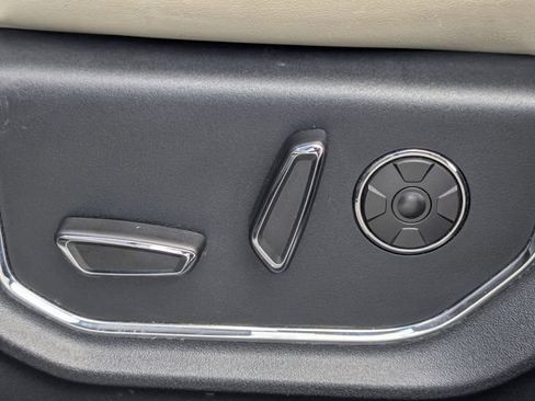 Used 2020 Ford Expedition Max Platinum AWD/4WD image 28