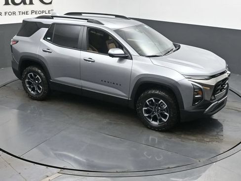 New 2026 Chevrolet Equinox ACTIV w/ Convenience Package III FWD image 16