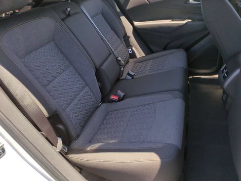 Used 2024 Chevrolet Equinox LT FWD image 27