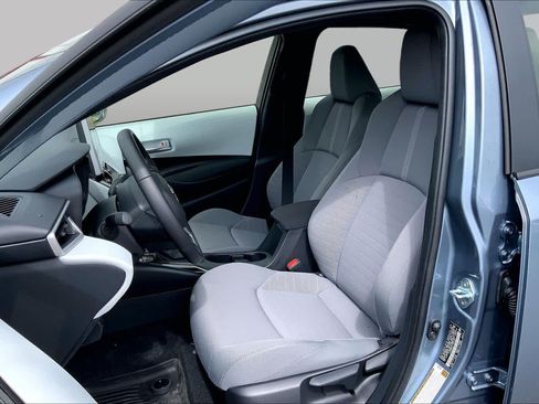 Used 2026 Toyota Corolla SE FWD image 7
