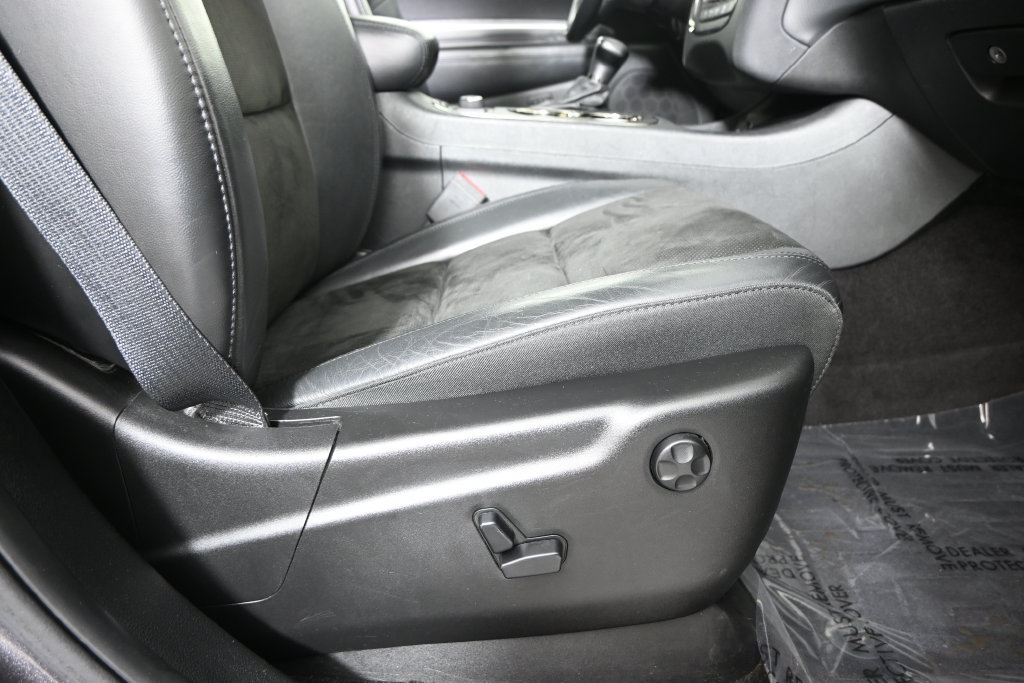 Used 2019 Dodge Durango R/T AWD/4WD image 14