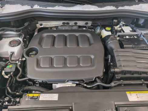 New 2026 Volkswagen Tiguan SE AWD/4WD image 34