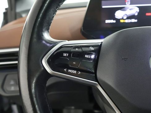 Used 2021 Volkswagen ID.4 Pro S w/ Gradient Package image 43