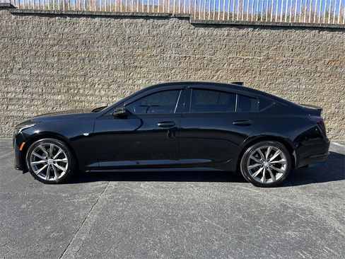 Used 2020 Cadillac CT5 Sport w/ Climate Package image 4