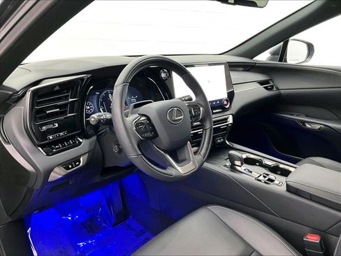 Used 2025 Lexus RX 350 Premium w/ Convenience Package FWD image 19