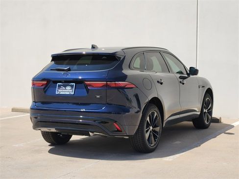 Used 2026 Jaguar F-PACE R-Dynamic S image 7