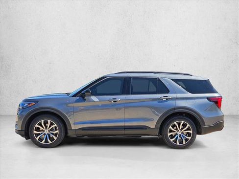 New 2026 Ford Explorer ST-Line RWD image 5