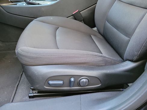 Used 2022 Chevrolet Malibu LT image 13