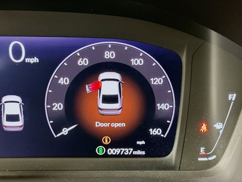 Used 2025 Honda Accord SE image 19