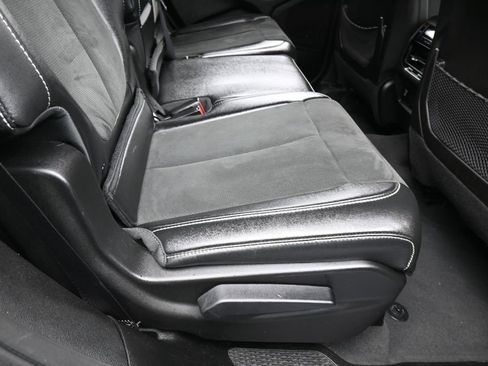 Used 2023 Jeep Grand Cherokee L Laredo RWD image 40