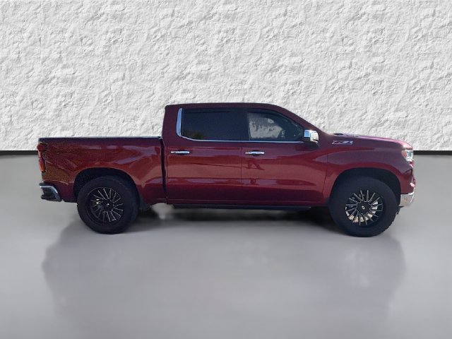 Used 2023 Chevrolet Silverado 1500 LTZ w/ LTZ Convenience Package II AWD/4WD image 2