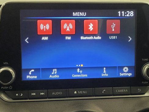 Used 2022 Nissan Sentra SV FWD image 25