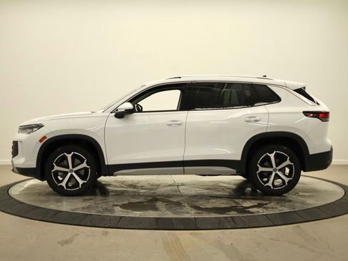 New 2026 Volkswagen Tiguan SE AWD/4WD image 6