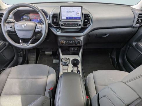 Used 2024 Ford Bronco Sport Badlands image 16