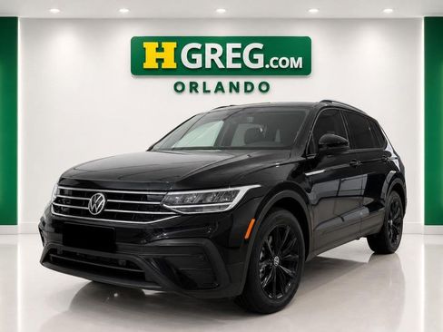 Used 2023 Volkswagen Tiguan SE FWD image 4