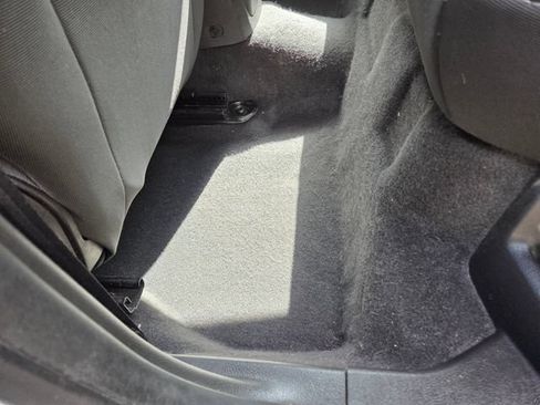 Used 2012 Ford Focus SE FWD image 35