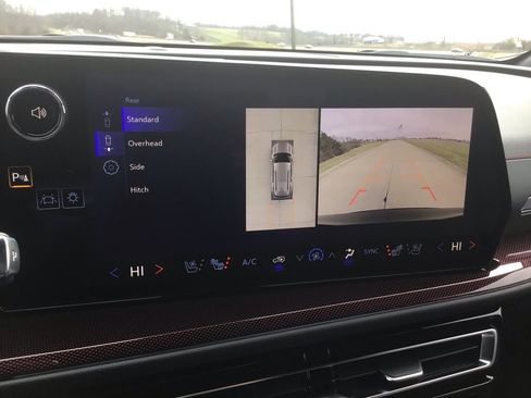 New 2026 Chevrolet Traverse RS image 47