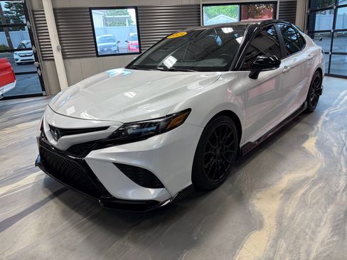 Used 2021 Toyota Camry TRD FWD image 5