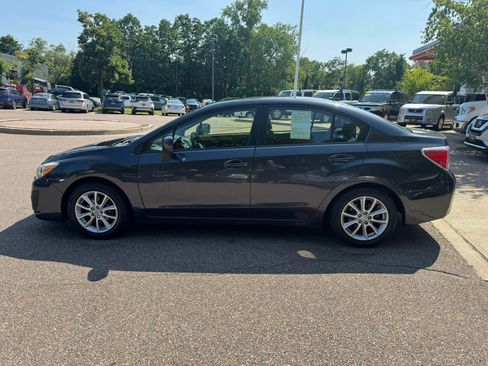 Used 2014 Subaru Impreza 2.0i Premium w/ All-Weather Package w/CVT AWD/4WD image 4