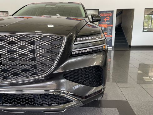 Used 2025 Genesis GV80 2.5T Advanced AWD/4WD image 10