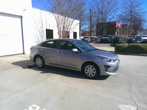 Used 2023 Kia Rio S image 13