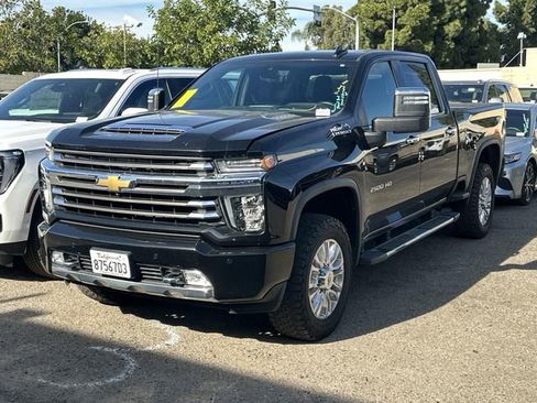 Used 2021 Chevrolet Silverado 2500 High Country w/ Z71 Off-Road Package image 3