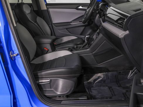 Used 2023 Volkswagen Taos SEL image 47