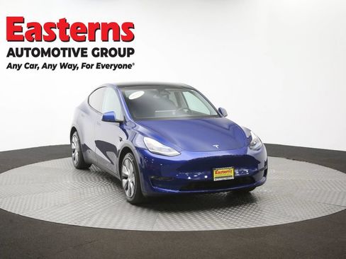 Used 2022 Tesla Model Y Long Range AWD/4WD image 44