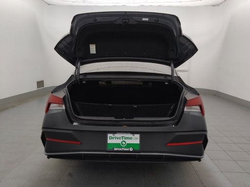 Used 2025 Hyundai Elantra SE w/ Cargo Package FWD image 29
