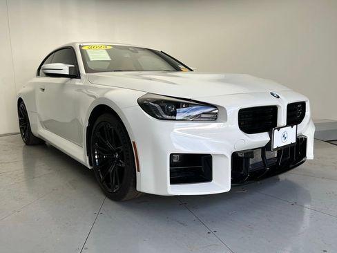 Used 2024 BMW M2 w/ Lighting Package image 2