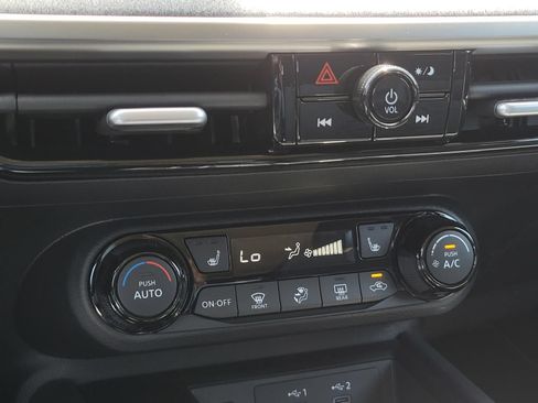 New 2026 Nissan Kicks SV w/ Cold Weather Package FWD image 21