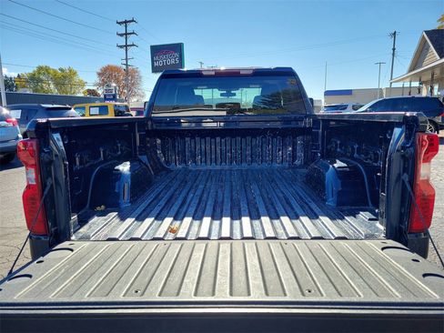 Used 2021 Chevrolet Silverado 1500 LT image 8
