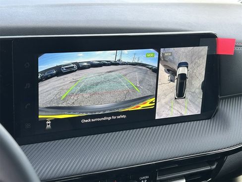 New 2026 Nissan Kicks SR FWD image 31