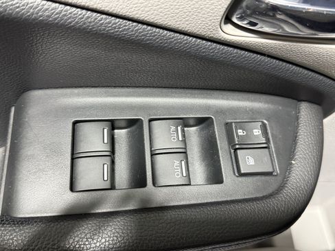 Used 2022 Honda Pilot Elite image 21