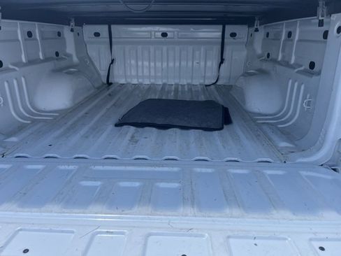 Used 2021 Chevrolet Colorado LT image 28