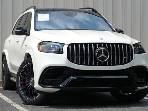 Used 2024 Mercedes-Benz GLS 63 AMG 4MATIC image 4