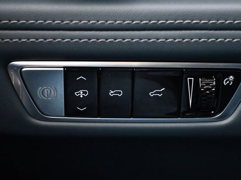 New 2025 Cadillac Escalade IQ Luxury 2 image 26